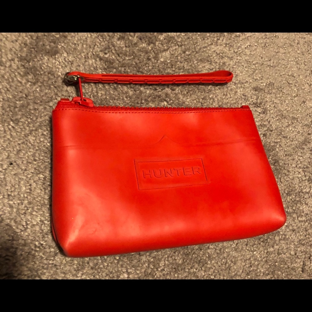 Hunter wristlet